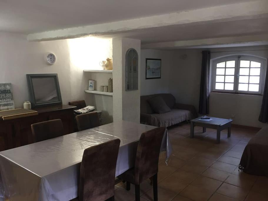 Bandol T3 Rdj Plage 5 Mn A Pied-Port 10 Mn-Parking المظهر الخارجي الصورة